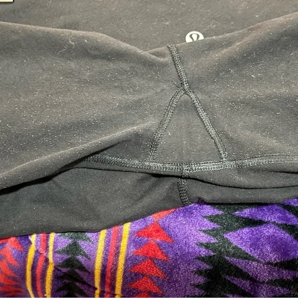 Lululemon Black leggings - Picture 6 of 6